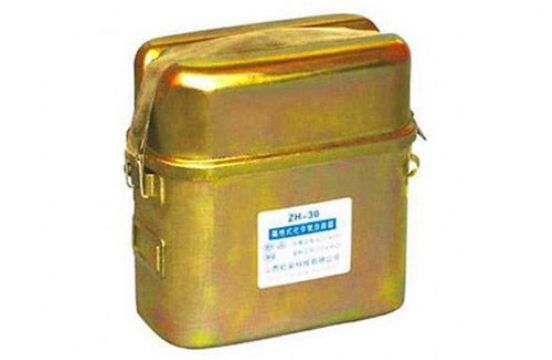 點擊查看詳細信息<br>標題：隔絕式化學氧自救器 閱讀次數(shù)：2439