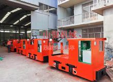 點(diǎn)擊查看詳細(xì)信息<br>標(biāo)題：架線式電機(jī)車 閱讀次數(shù)：2050