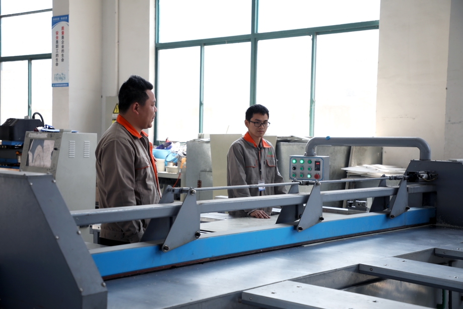 車間生產(chǎn)一線現(xiàn)場