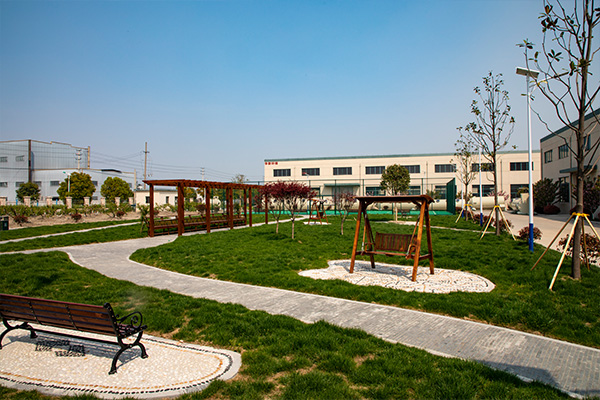 廠區(qū)內(nèi)景