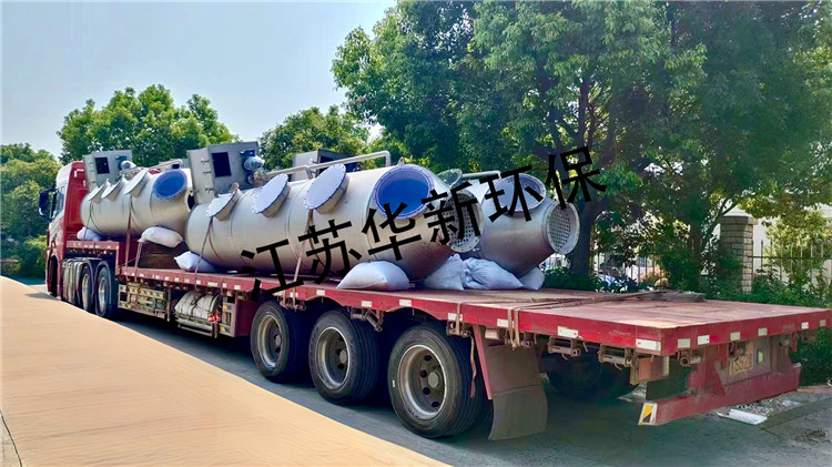 工廠裝車發(fā)貨照片