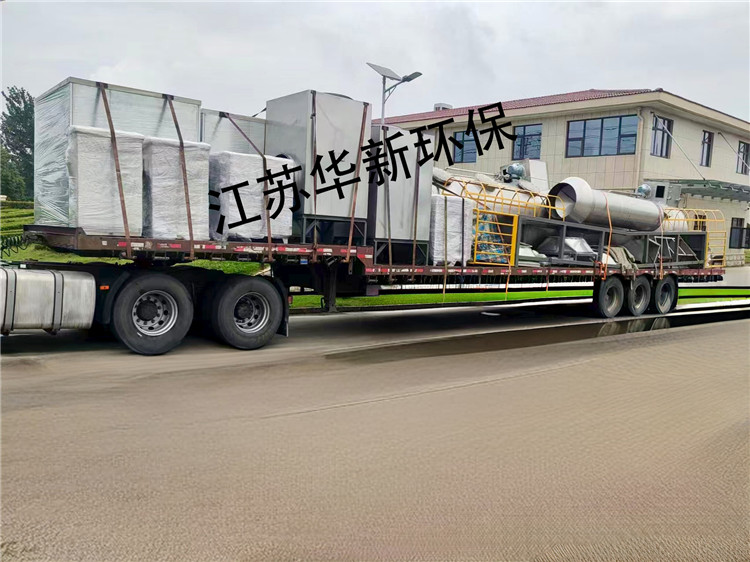 工廠裝車發(fā)貨照片